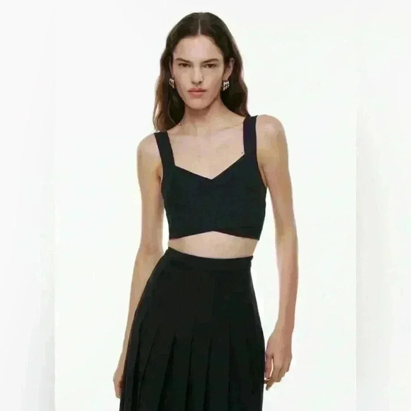 Aritza-  Babaton Sculpt Knit Greek Tank - Picture 1 of 7